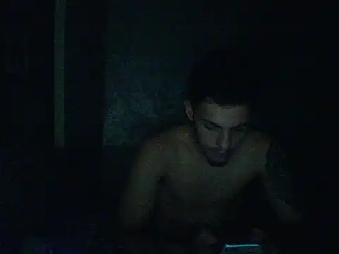 XXX chat uživo modela robertmrn112