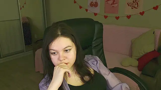 DelarySong's Live XXX Chat