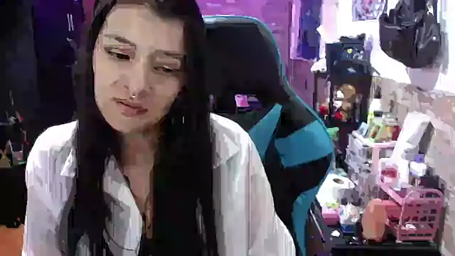 แชท XXX สดของ AngelaQueen_