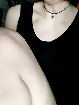 Aashikalaa's Live XXX Chat