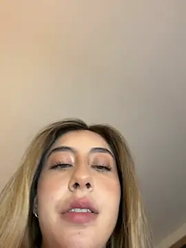 Онлайн чат XXX lua_ferch__