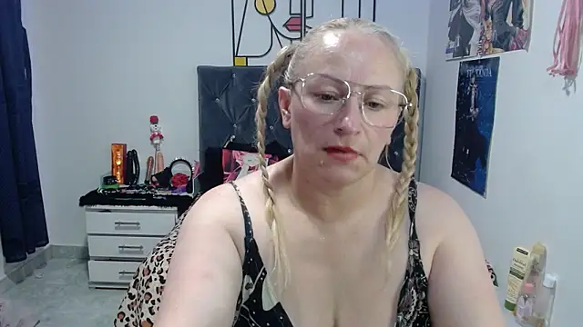 emperabigbootybigass – Live XXX-chat