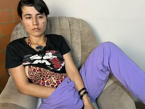 kanela3434 élő XXX-chatje
