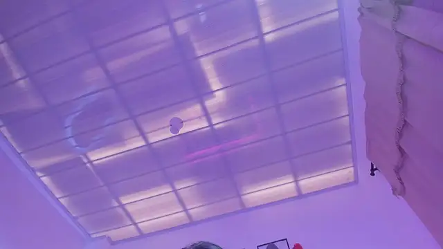 Estrellavega_ Show Webcam