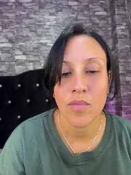 Cloe-Fire's Live XXX Chat
