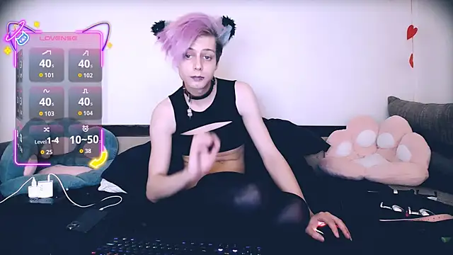 Littlepinkcat Show in webcam