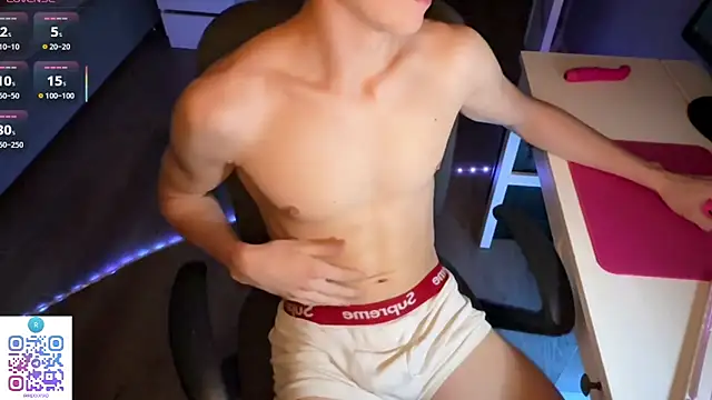 yyyyesssbb Live XXX Chat