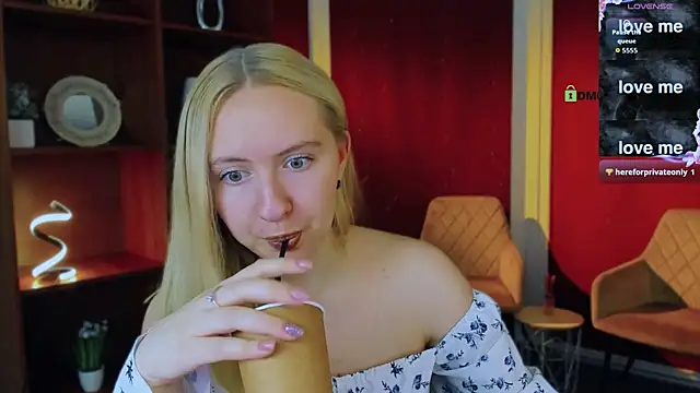 mila_glow1n Live XXX chat