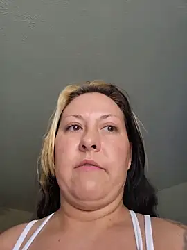 ImpressYouDaily's Live XXX Chat