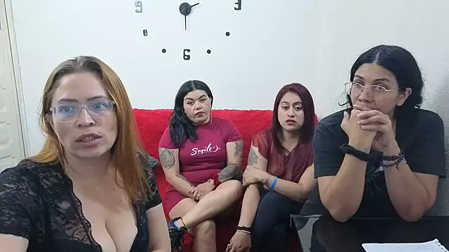 lesb_milf – Live XXX-chat