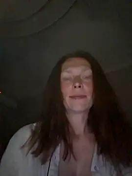 MillaSmileX's Webcam Show