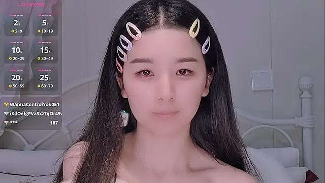 BingLin- Live XXX Chat