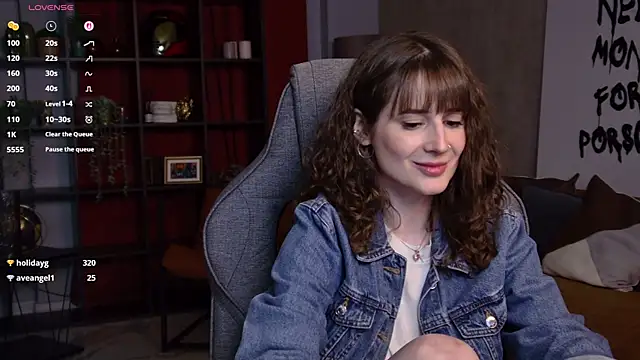 OliviaMcClean's Live XXX Chat