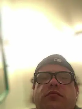 Ldnick69's Webcam Show