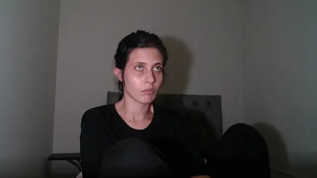 bellatrix25 élő XXX-chatje