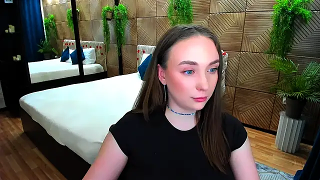 TrueReincarnation Chat XXX in diretta