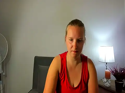 XXX chat uživo modela RoseTeacherX