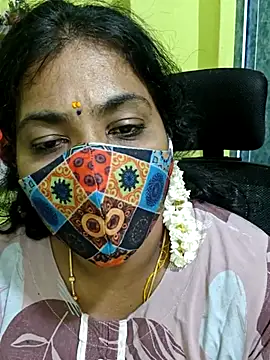 Webkamerová show Tamil_Mithra