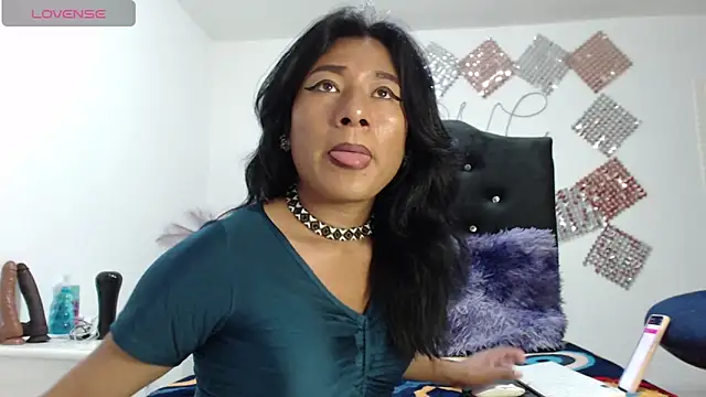 jatzibe_hot_93 Webcam-Show