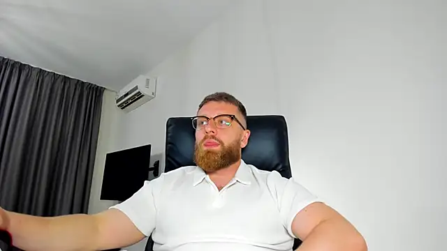XXX chat uživo modela Findom_guy