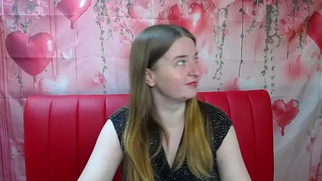 FreyaDak's Live XXX Chat