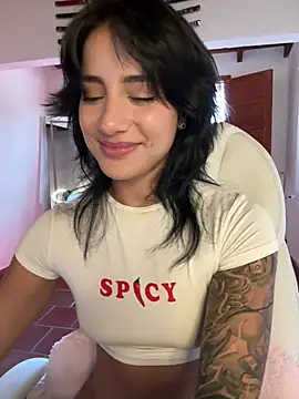 Ale_LewisのライブXXXチャット
