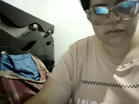 Cristal1039's Live XXX Chat