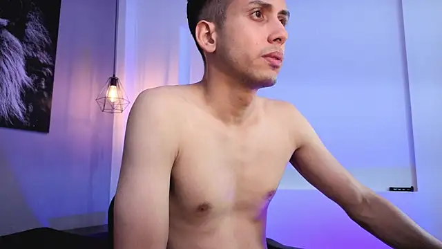 Zack_isback live XXX chat