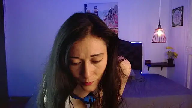 Mylu_xx Adlı Modelin Canlı XXX Sohbeti