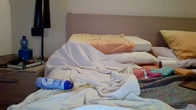 woww791 Show in webcam