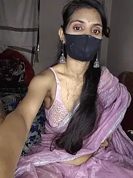 Chatroom XXX en direct de rani_coupleee