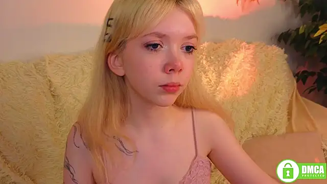 Rochelle_kitty's Live XXX Chat