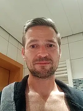 janosch319 Webcam Show