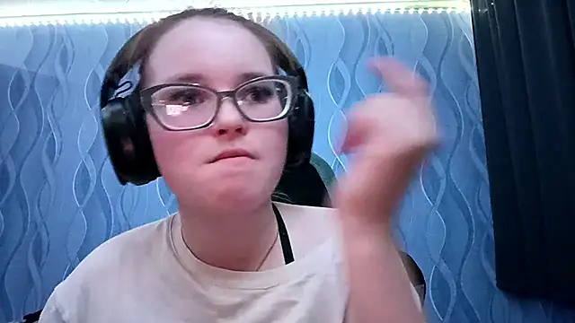 JennieSpotted Show in webcam