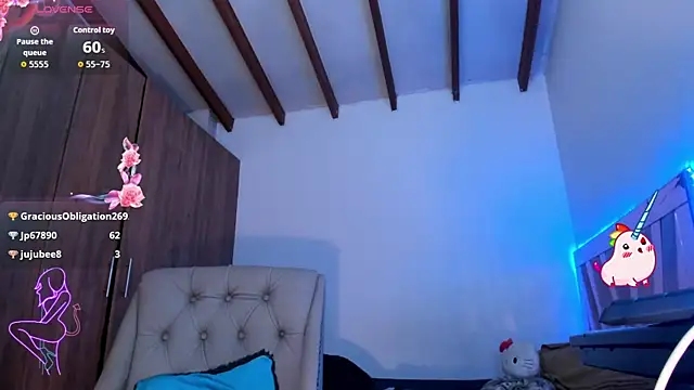 SkyeGabbyRose's Live XXX Chat