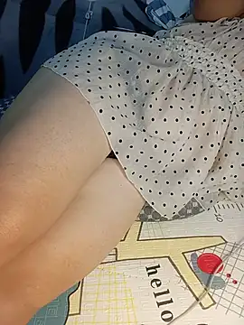 Zuzu-Asia's Live XXX Chat