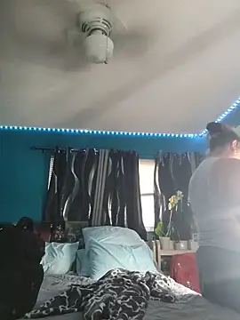 SexyNikki6969 现场XXX聊天