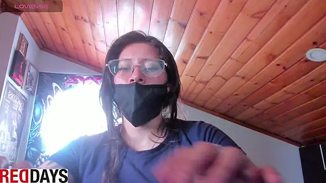 Darkness_jones_ Chat XXX in diretta