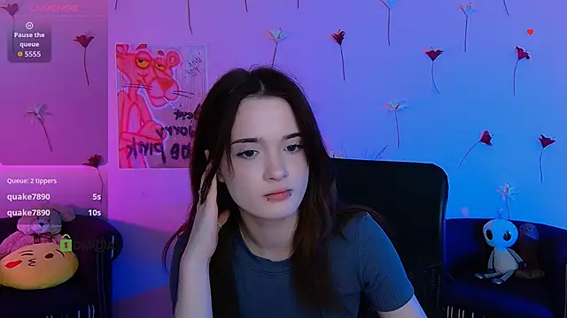 liana_kisses 现场XXX聊天