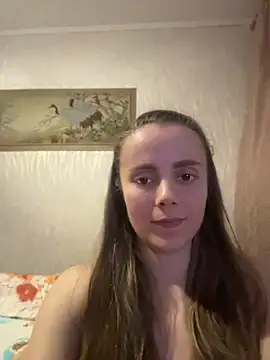 AlisaKissss Chat XXX in diretta