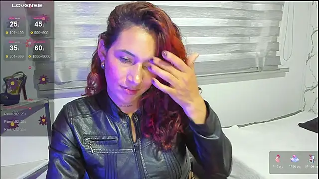 victoriia_sweet_'s Live XXX Chat