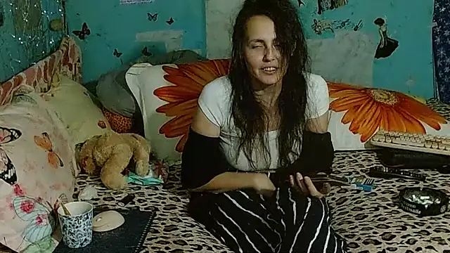 Chatroom XXX en direct de brighteyes77