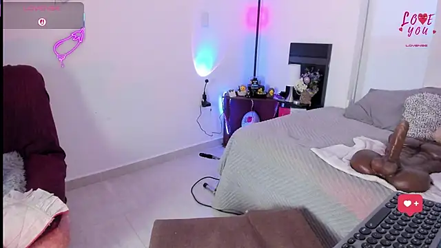 AndreaVelasco 라이브 XXX 채팅