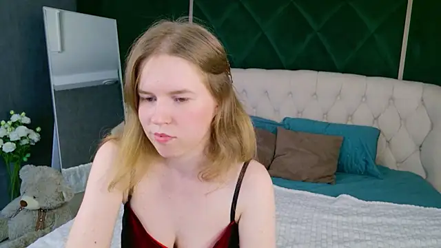 Chatroom XXX en direct de Alida_Brice