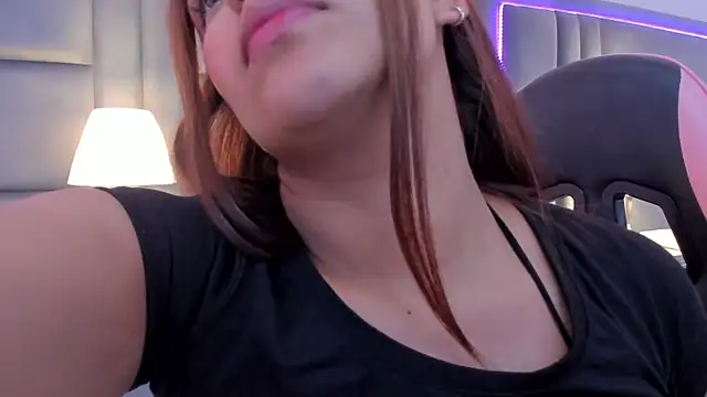 Chatroom XXX en direct de GabyMoreau