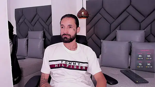 Czat XXX na żywo – Hisoka_011
