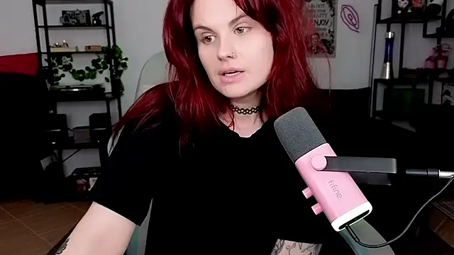 Chat XXX Live Della_Ideal