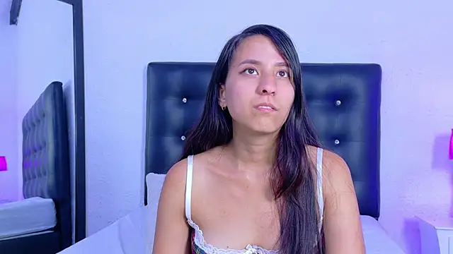Živý XXX chat Skinny_hottie18