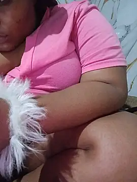 chubbybbw18 即時 XXX 聊天