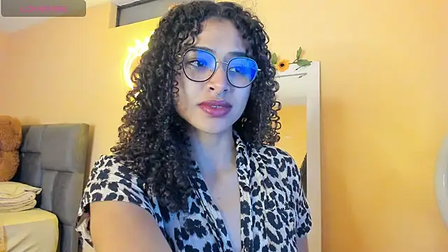 Chat XXX ao vivo de Keniia_rizz